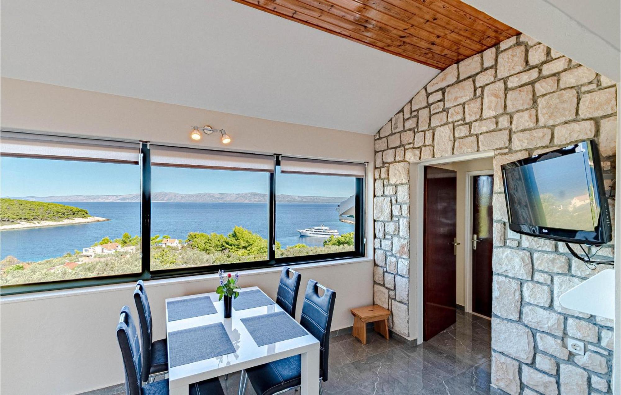 Nice Home In Tankaraca With House Sea View Вела-Лука Экстерьер фото