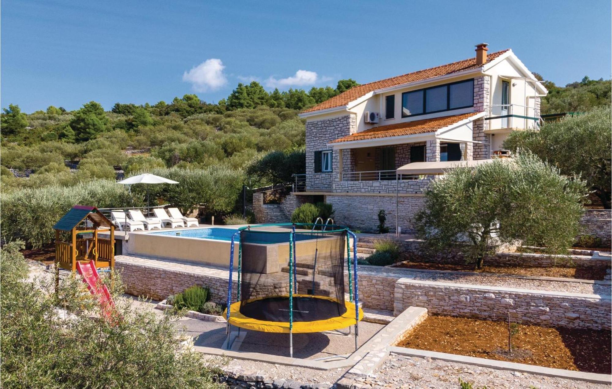 Nice Home In Tankaraca With House Sea View Вела-Лука Экстерьер фото